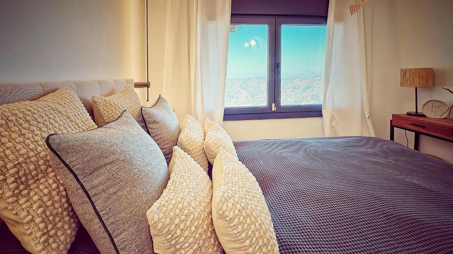 Housesleeps5-Parking-Balcony-Fireplace-Seaview 0*, Competa Spain